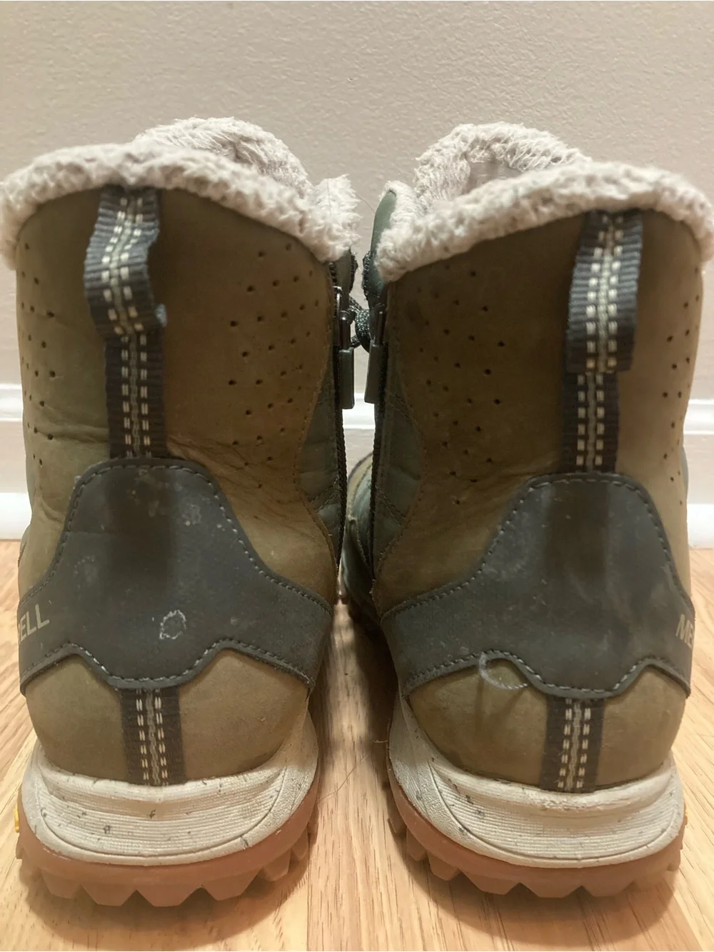 Merrell Olive Green Quilted Winter Boots with Faux Fur